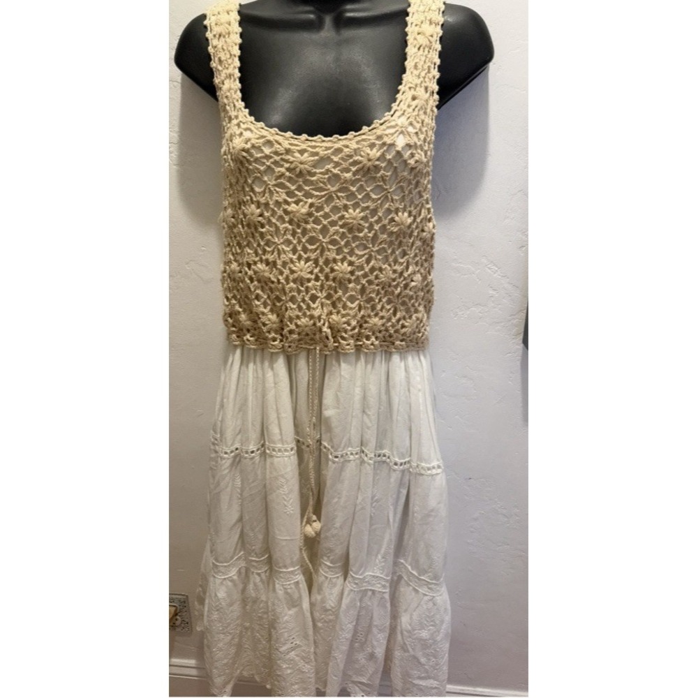 New ANTHROPOLOGIE Beckett Crochet Beige Sleeveless Eyelet Dress Size M - Picture 2 of 3